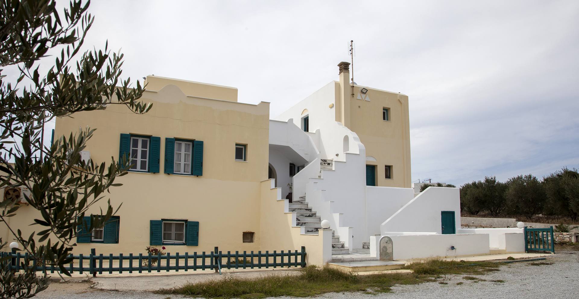 Golden Silence Studios in Naxos